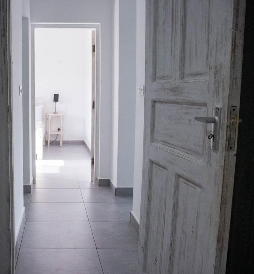 4 U Luxury Bungalows Diani Диани-Бич Экстерьер фото